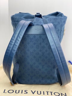 Louis Vuitton Men's Backpack Chalk Navy Blue Monogram Denim Travel M44617