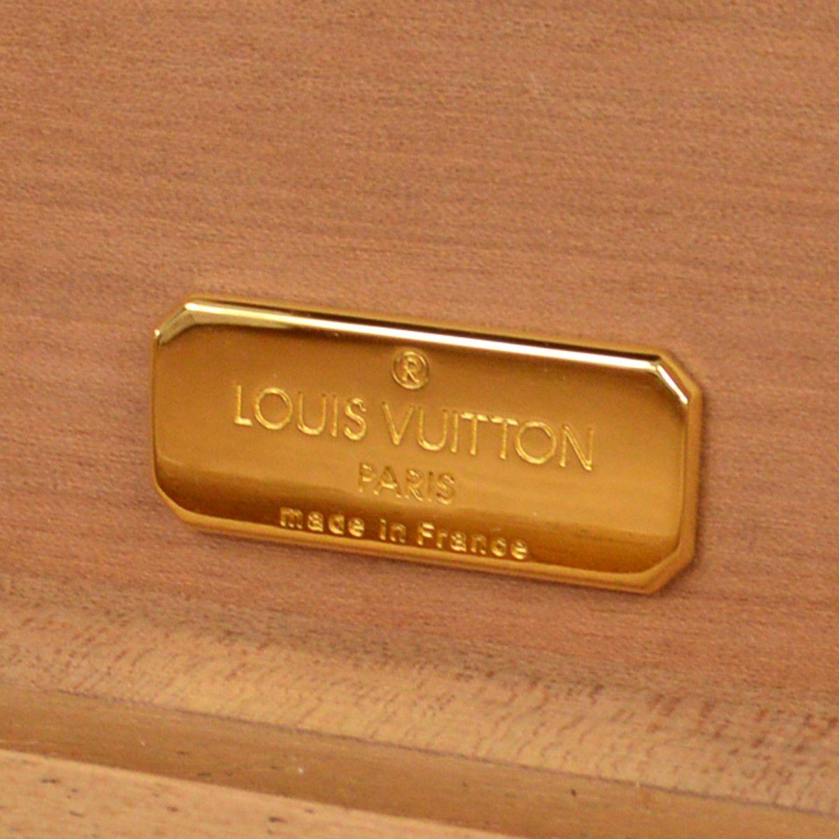 Beige Louis Vuitton Men's Brown Wooden Gold Logo Cigar Humidor Storage Case Box