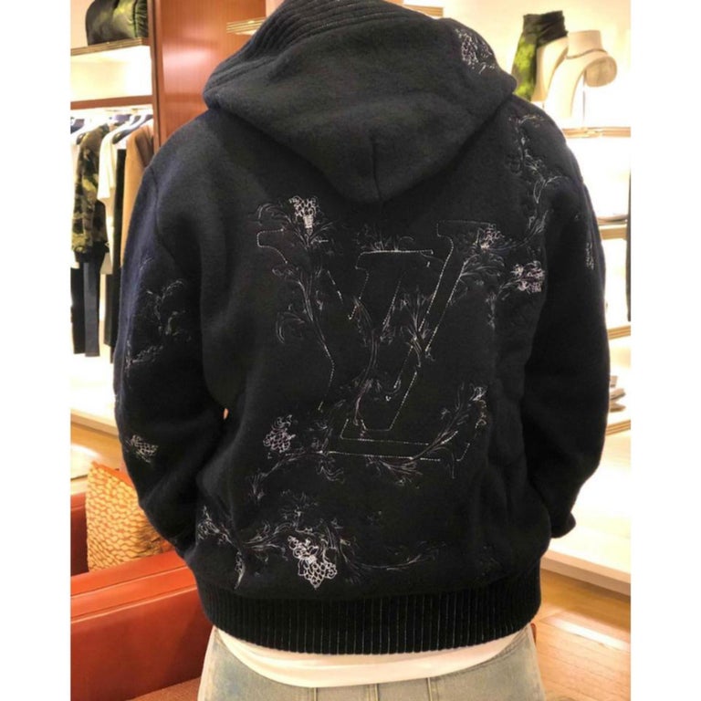 Louis Vuitton Signature Hoodie with Embroidery BLACK. Size Xs