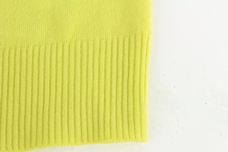 Louis Vuitton Men's Large Grey x Yellow Colour Block Crew Neck Sweater  ref.376242 - Joli Closet