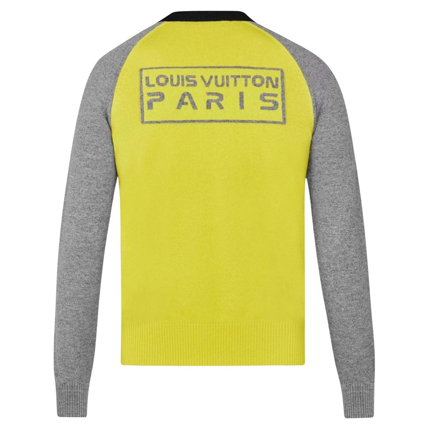 Sweatshirt LOUIS VUITTON em segunda mão durante 200 EUR em Sarriguren na  WALLAPOP
