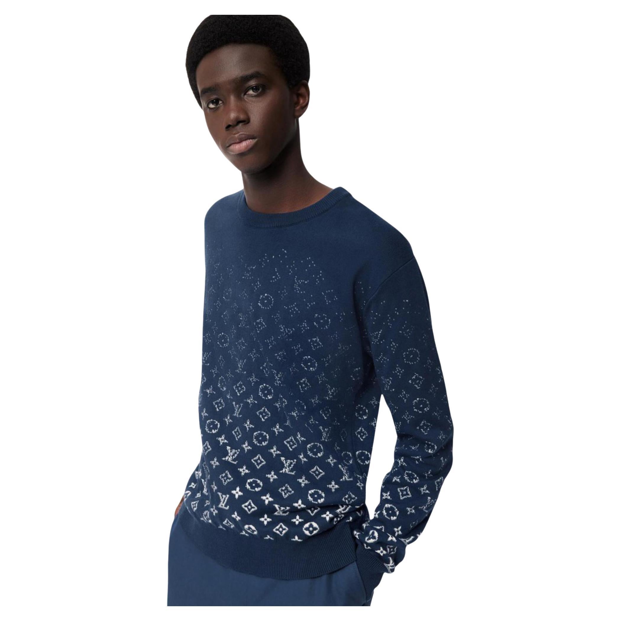 Louis Vuitton Men\'s Large Ocean Blue LVSE Monogram Degrade Crewneck Sweater  at 1stDibs | lv blue jumper, louis vuitton sweater men\'s, lv blue sweater