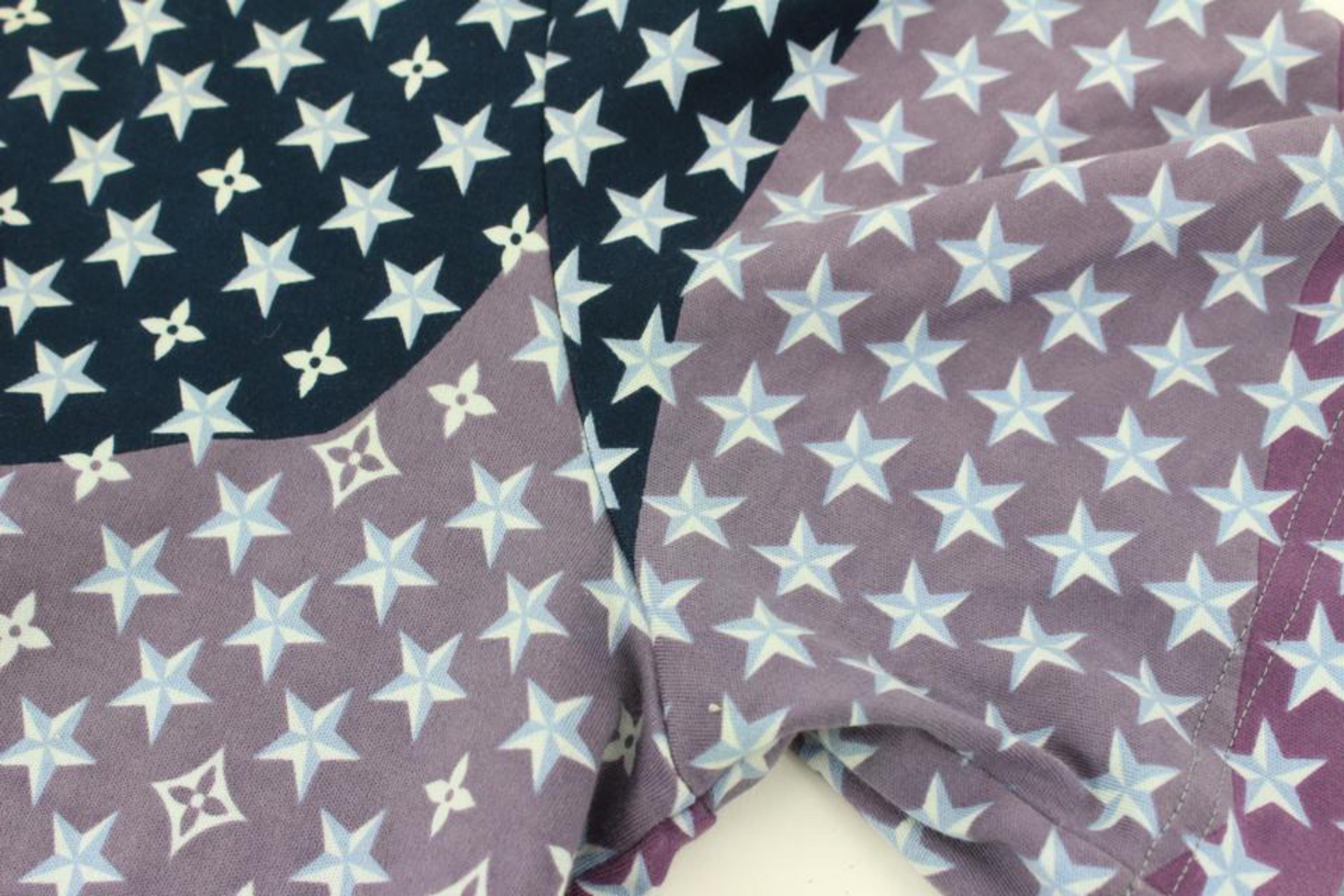 Louis Vuitton Mens Large Purple x Red x Blue Star Monogram T-Shirt Tee Shirt 121lv40
Made In: Italy
Measurements: Length:  17.5