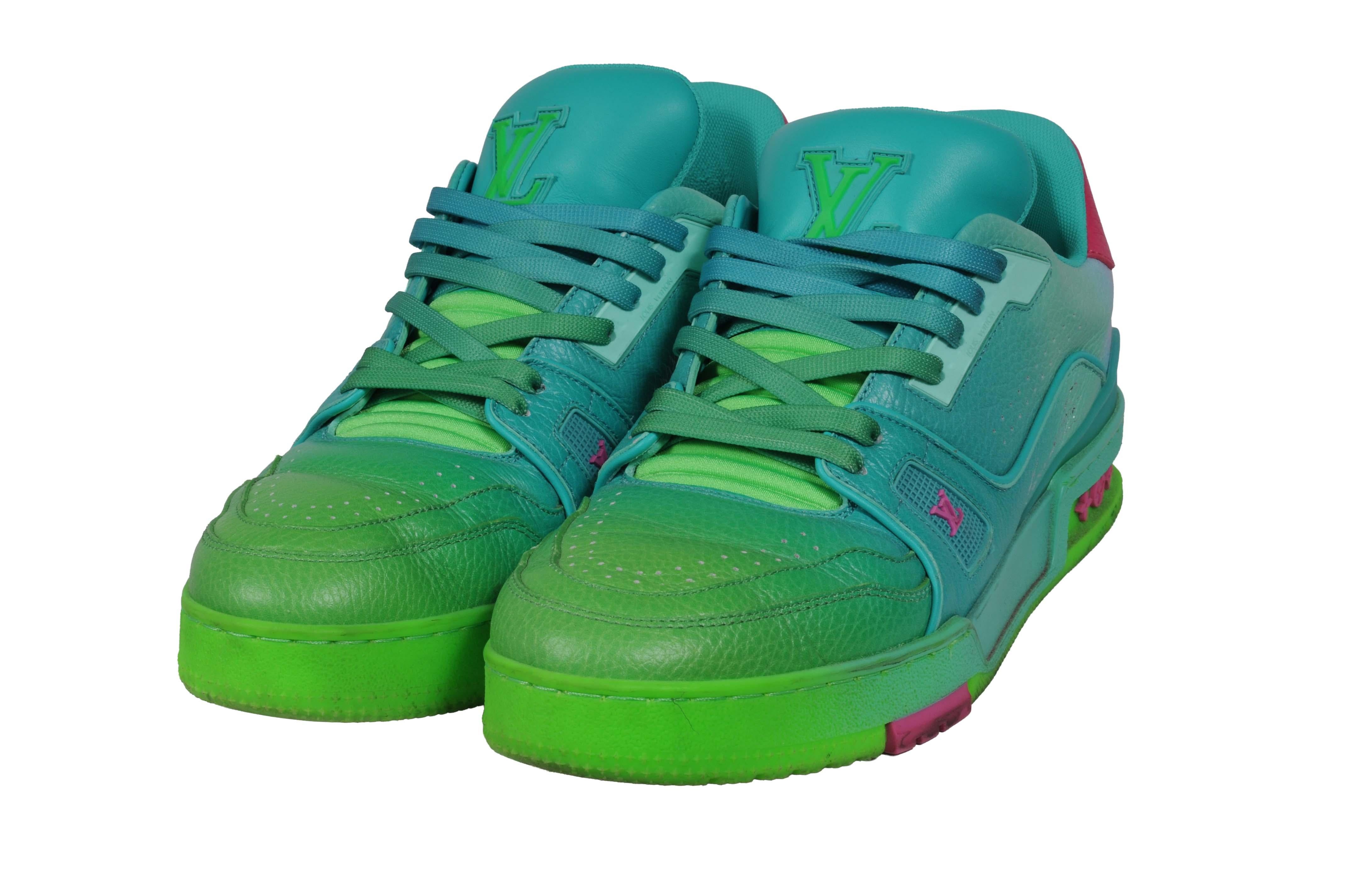 Louis Vuitton Mens LV Trainer Low Top Sneakers US 7.5 LV 6.5 Verde Ombre Rosa Azul en venta