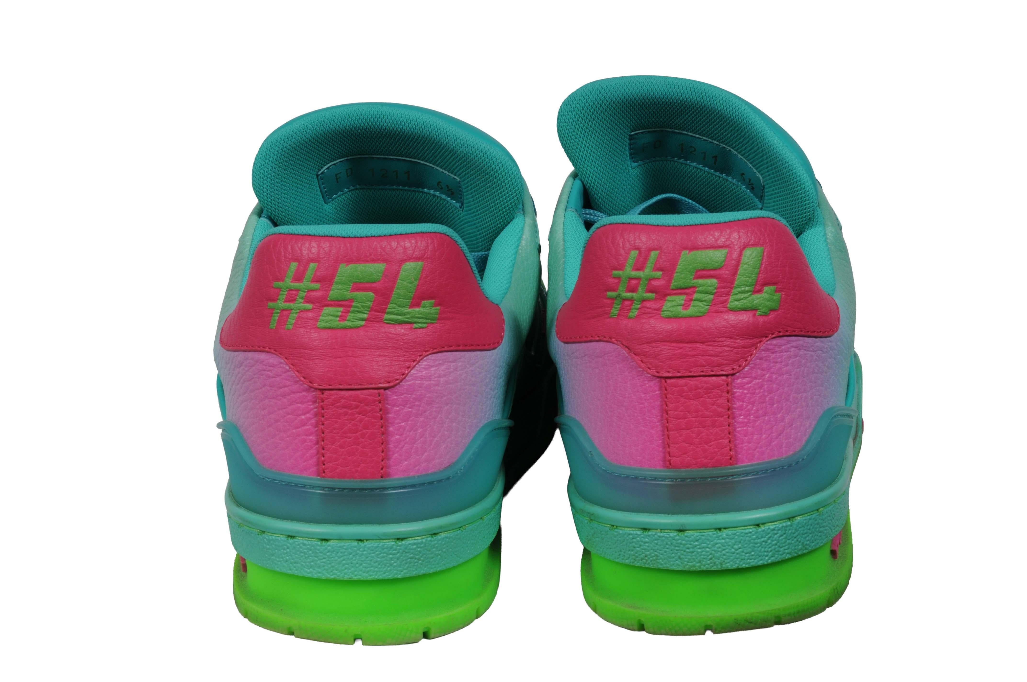 Louis Vuitton Mens LV Trainer Low Top Sneakers US 7.5 LV 6.5 Verde Ombre Rosa en venta 1