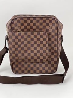 Louis Vuitton Men Crossbody Bag - For Sale on 1stDibs  louis vuitton body bag  mens price, louis vuitton mens crossbody bag, louis vuitton man bag  crossbody