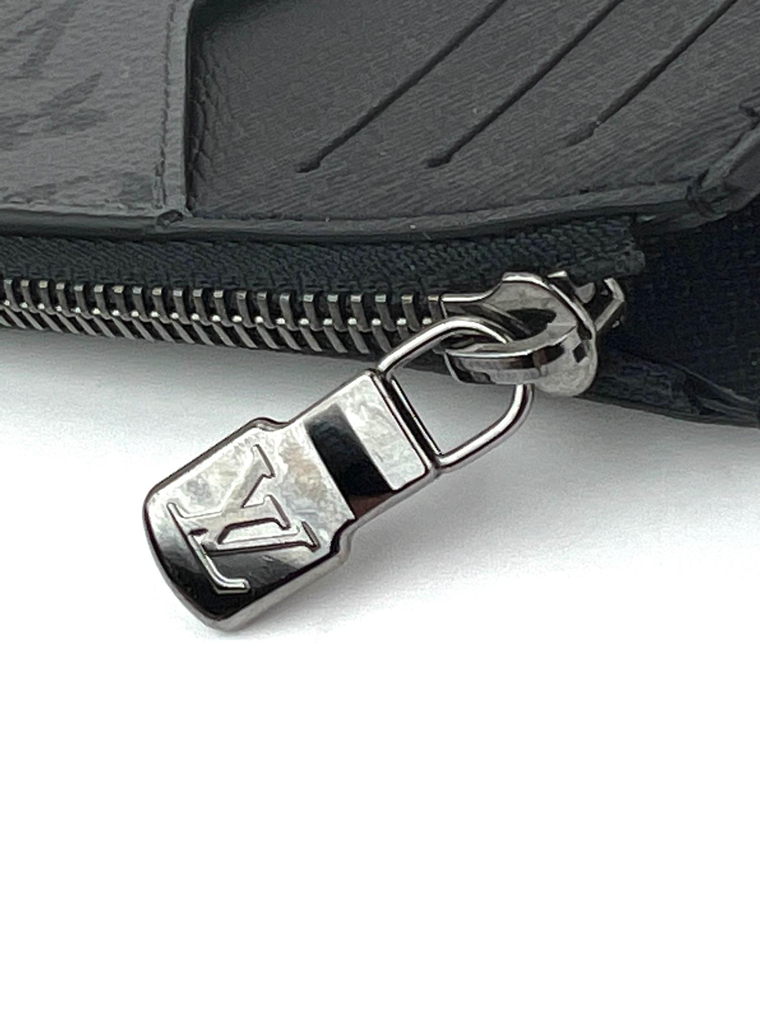 LOUIS VUITTON Men's Reverse Monogram Eclipse Taiga Coin Card Holder 2