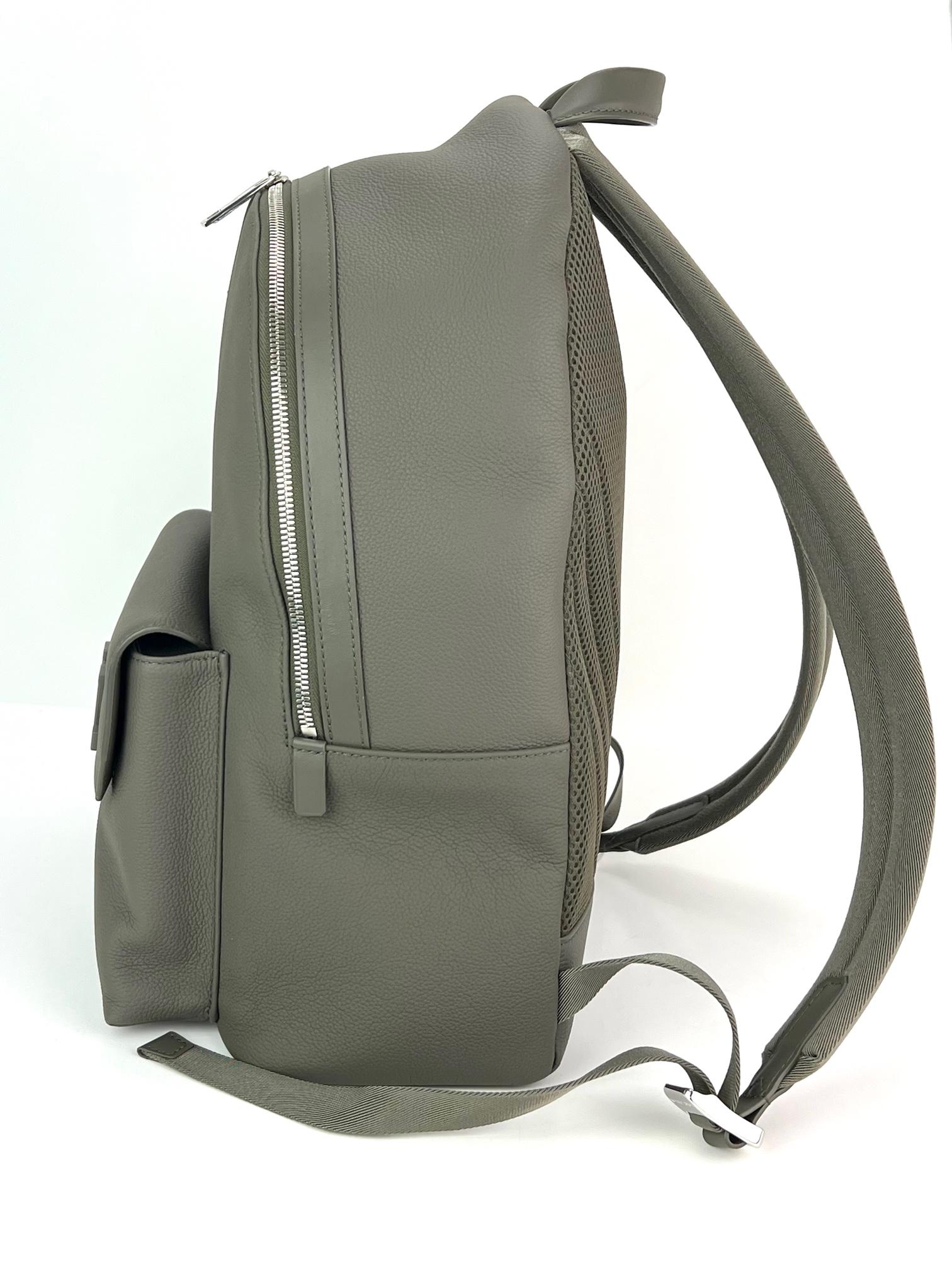 Louis Vuitton Men's Takeoff Kaki Aerogram Leather Backpack Travel 5
