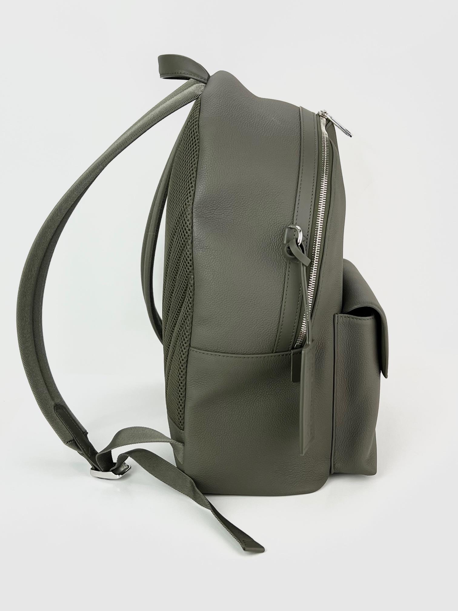 Louis Vuitton Men's Takeoff Kaki Aerogram Leather Backpack Travel 8