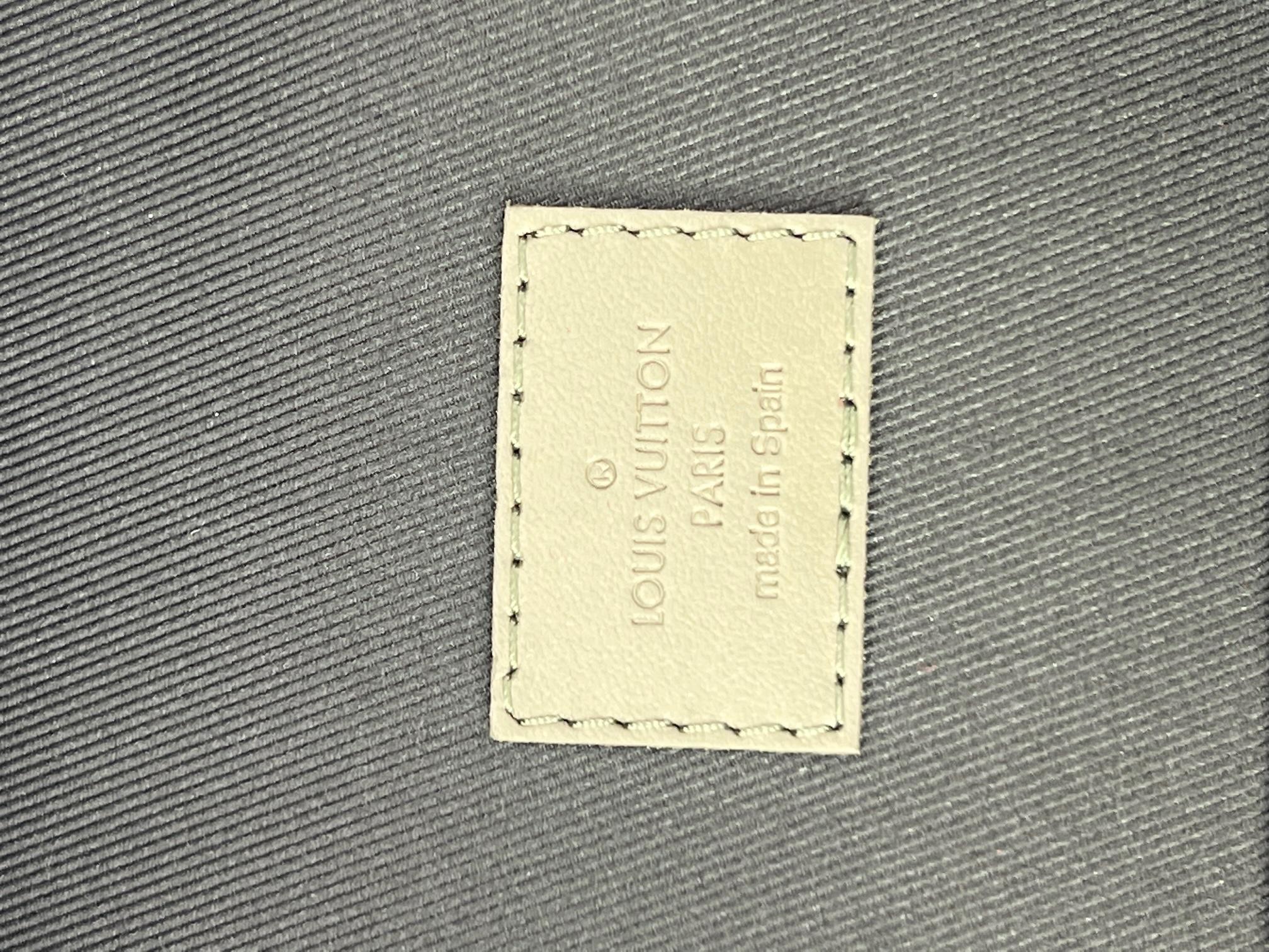 Louis Vuitton Men's Takeoff Kaki Aerogram Leather Backpack Travel 2