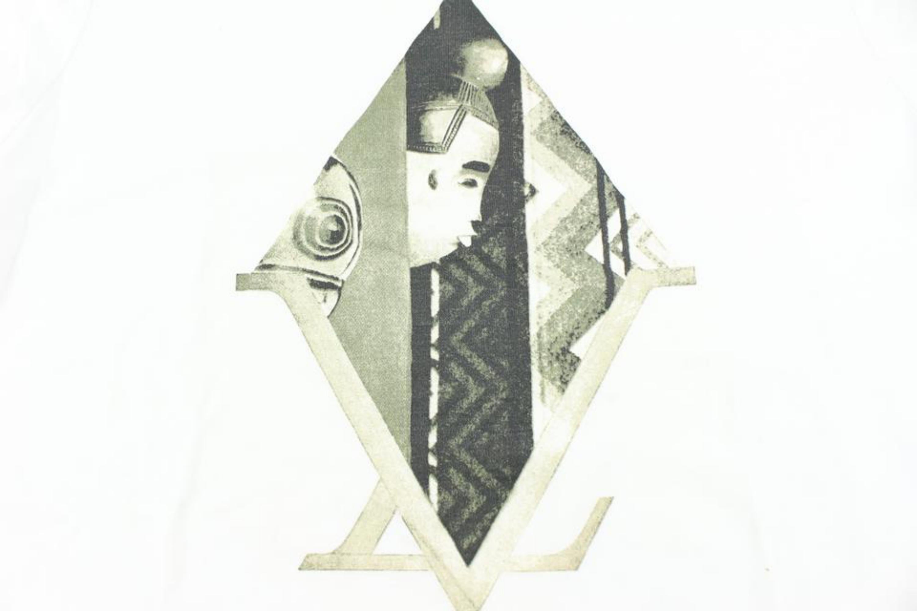 Gray Louis Vuitton Men's XL Diamond Address Afircan Art LV T-Shirt 114lv17 For Sale