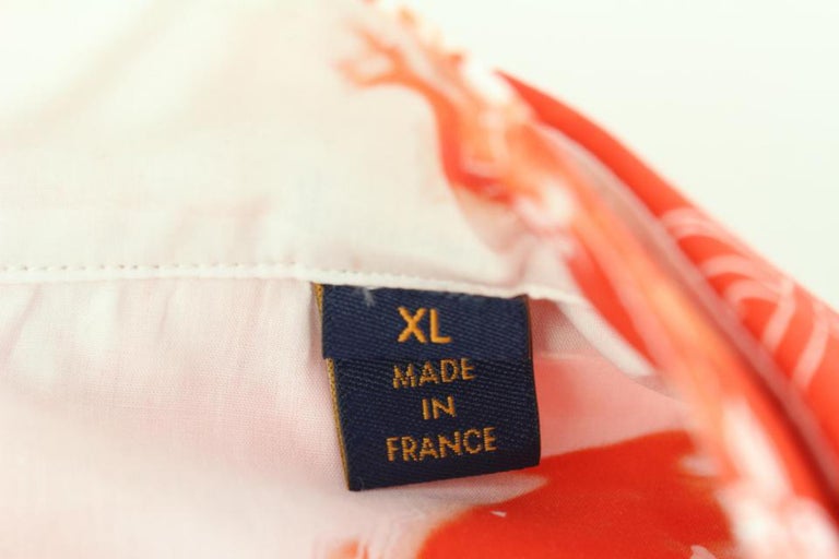 Louis Vuitton Men's XL Red Monogram Bandana Button Down Short Sleeve Shirt  87lz5 at 1stDibs