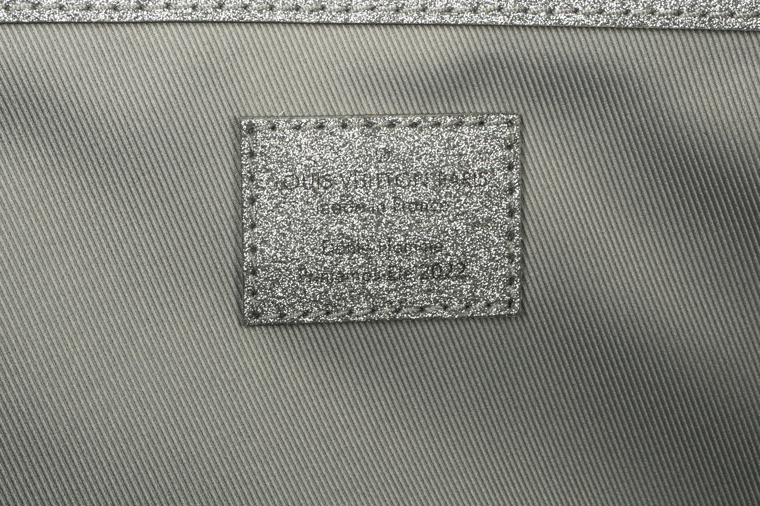 Louis Vuitton menswear bag 'Keepall' summer 2022 in vendita 6
