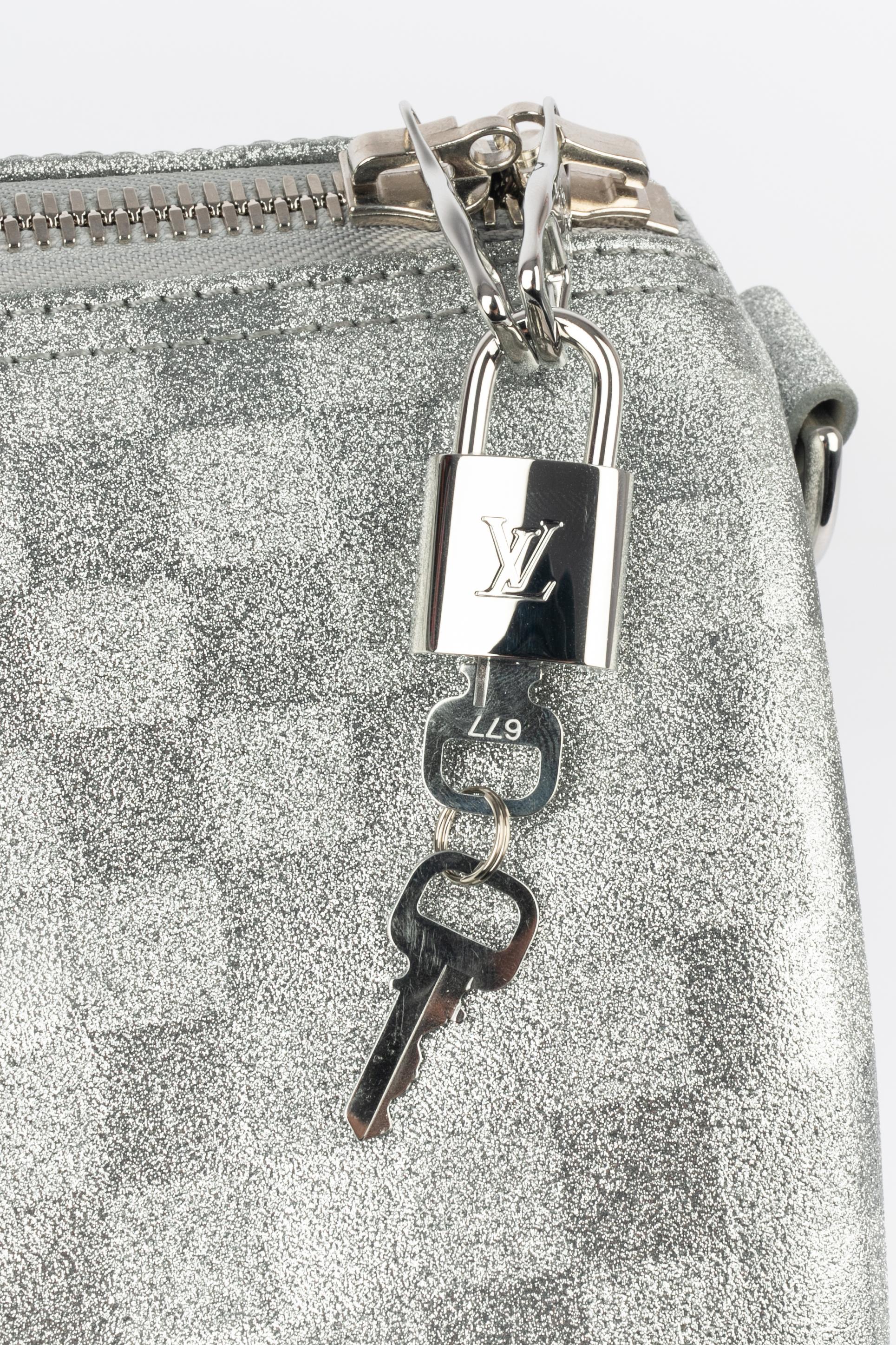 Louis Vuitton menswear bag 'Keepall' summer 2022 in vendita 4