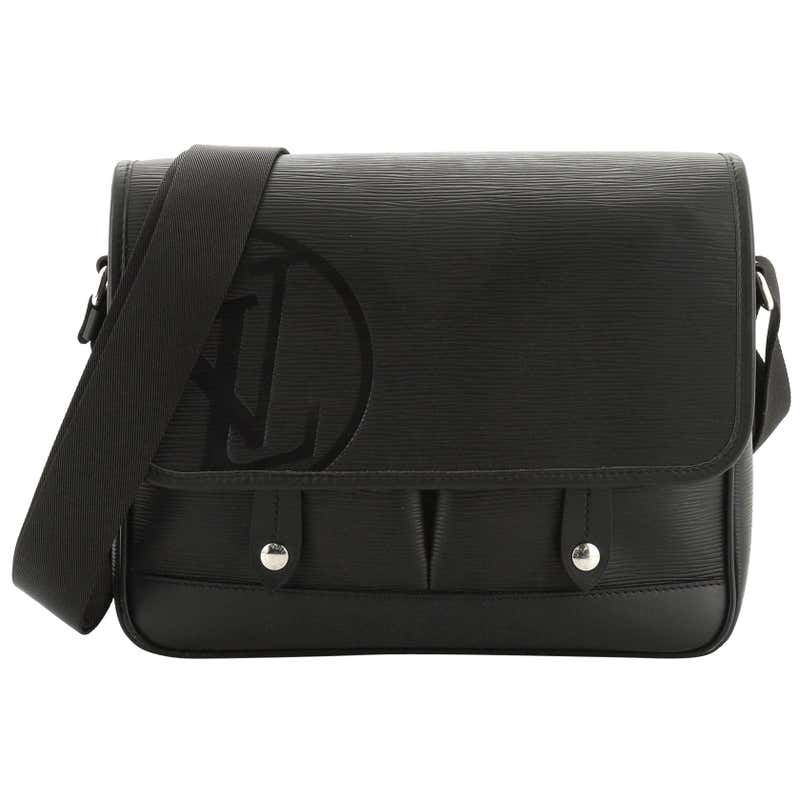 Louis Vuitton Messenger Bag Initials Epi Leather PM at 1stDibs