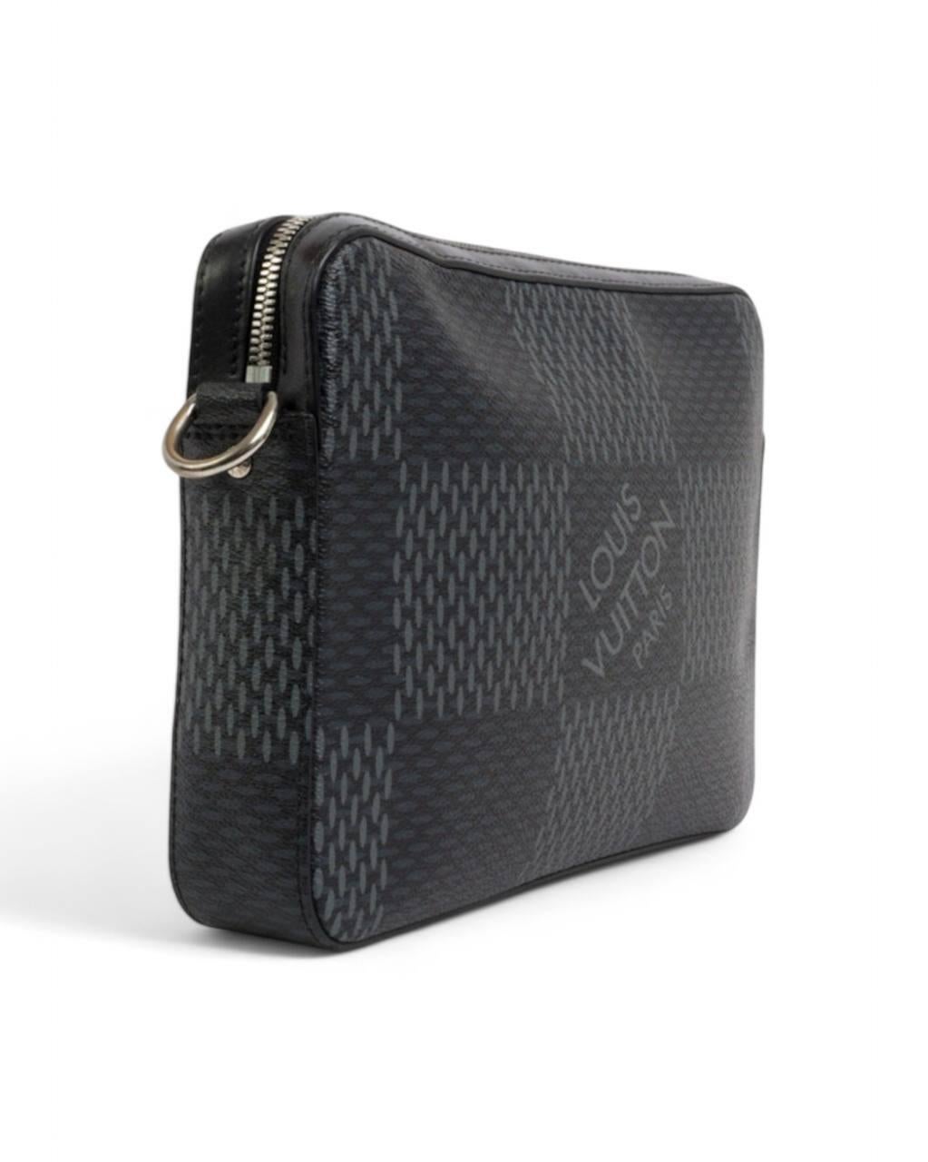 Louis Vuitton Messenger Trio MM Damier Graphite For Sale 11