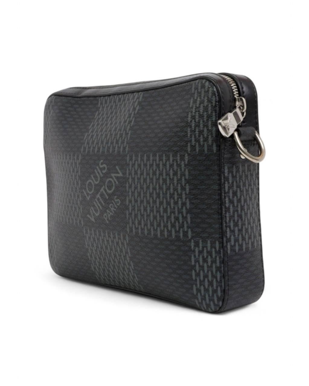 Louis Vuitton Messenger Trio MM Damier Graphite For Sale 3