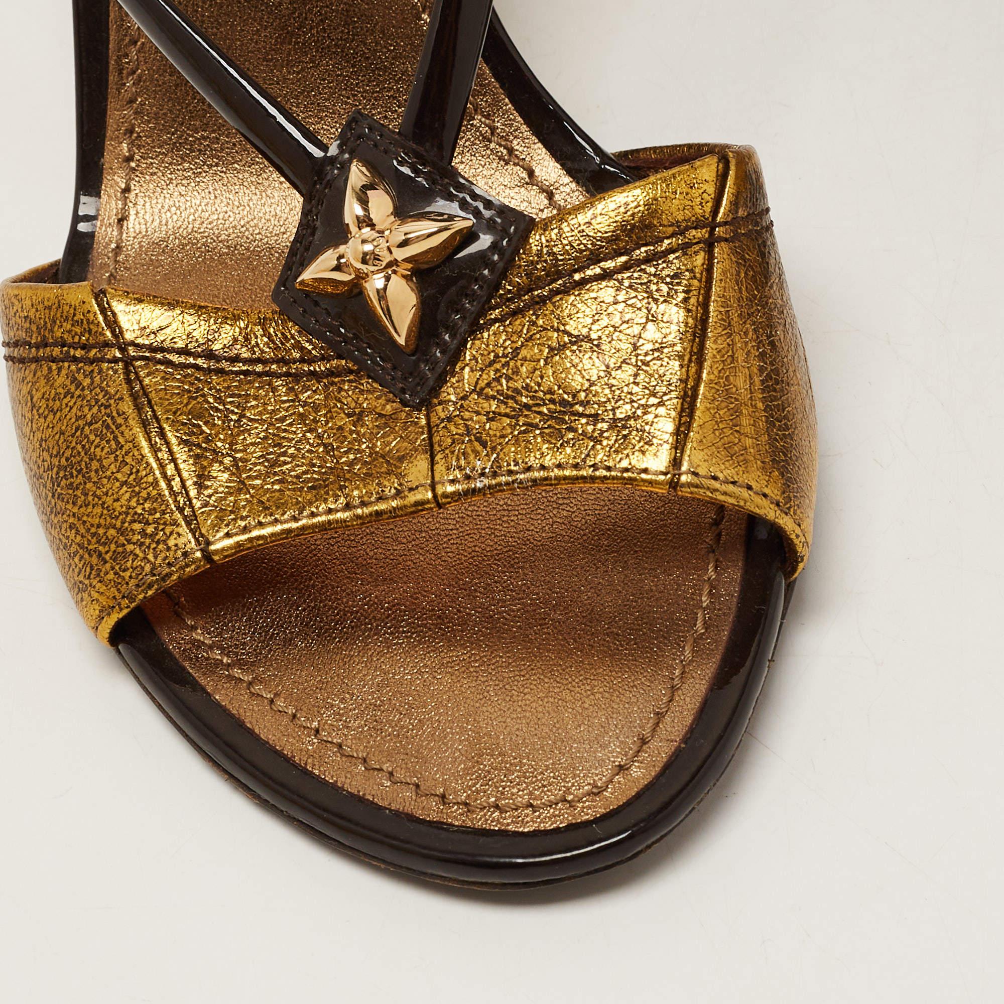 Louis Vuitton Metallic/Brown Leather and Patent Slingback Wedge Sandals Size 37 For Sale 2