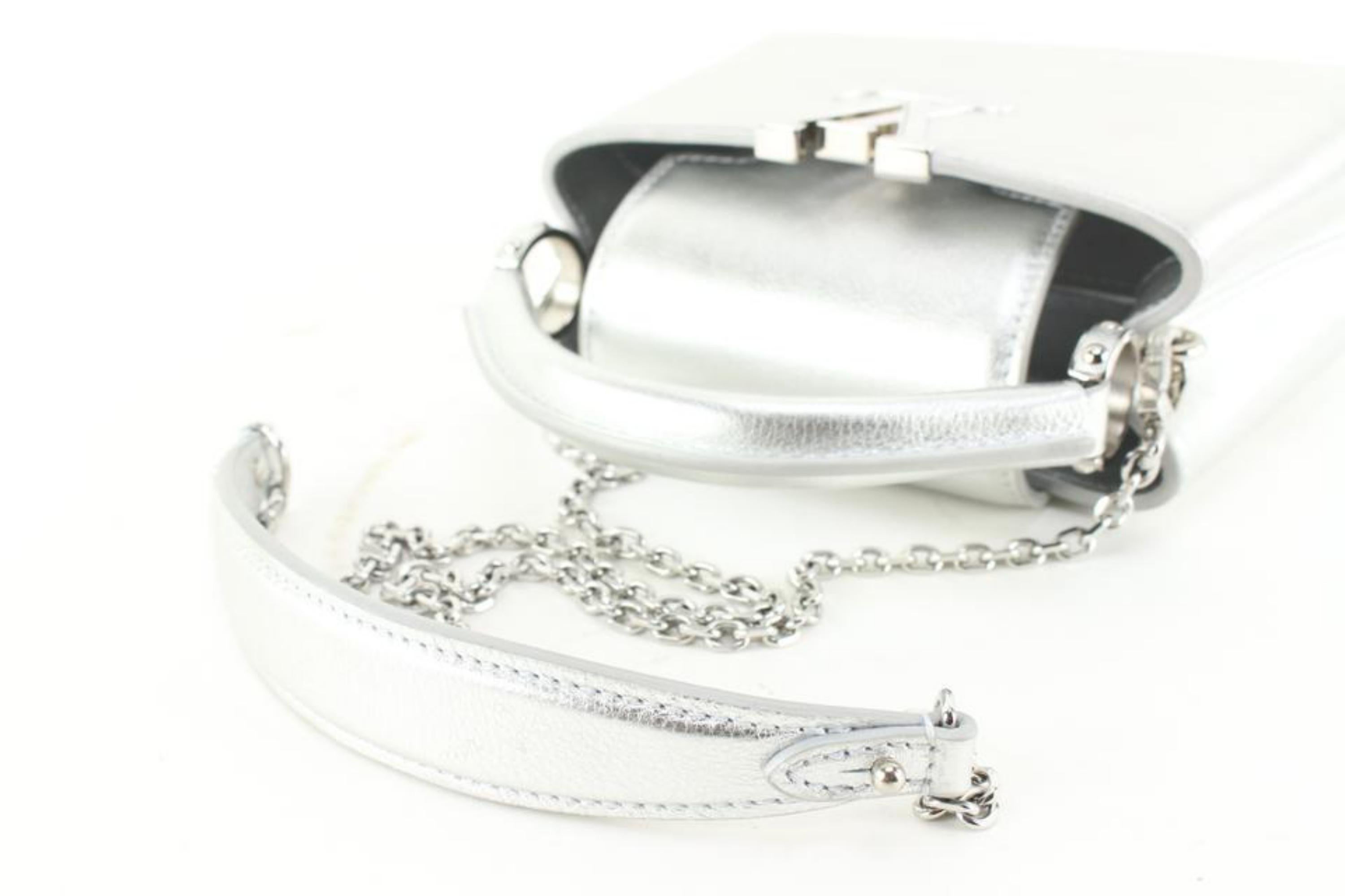 Louis Vuitton Mini Capucines Silver Crossbody Chain 65lk718s en vente 3