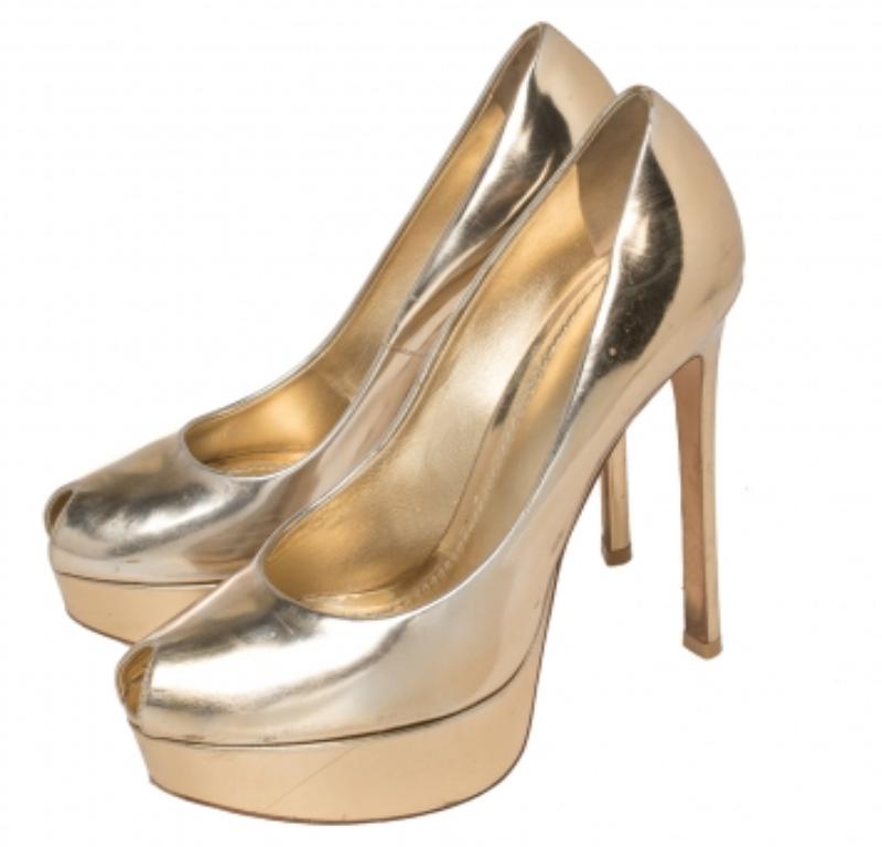 Louis Vuitton Metallic Gold Leather Peep Toe Platform Pumps Size 37 For Sale 2