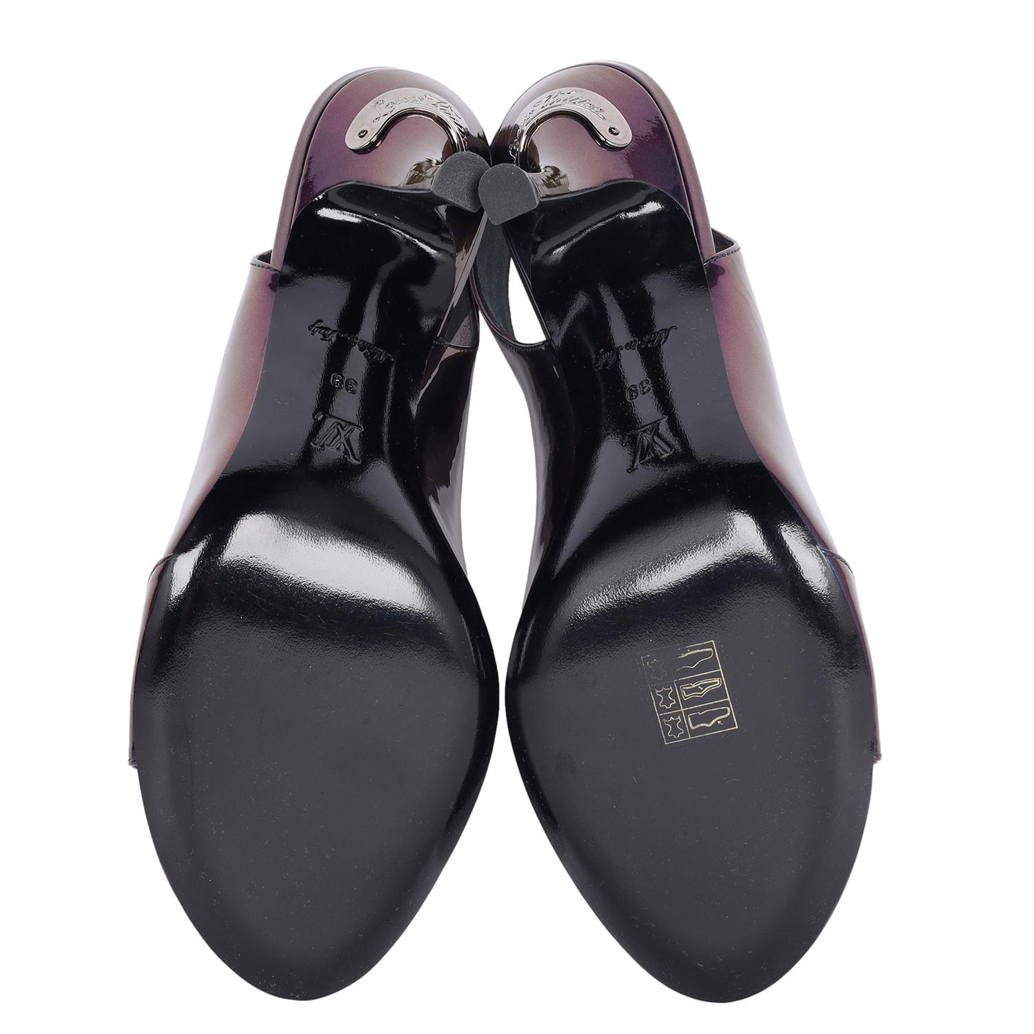 LOUIS VUITTON Metallic Iridescent Patent Leather Slingback Sandals Size 39 For Sale 6