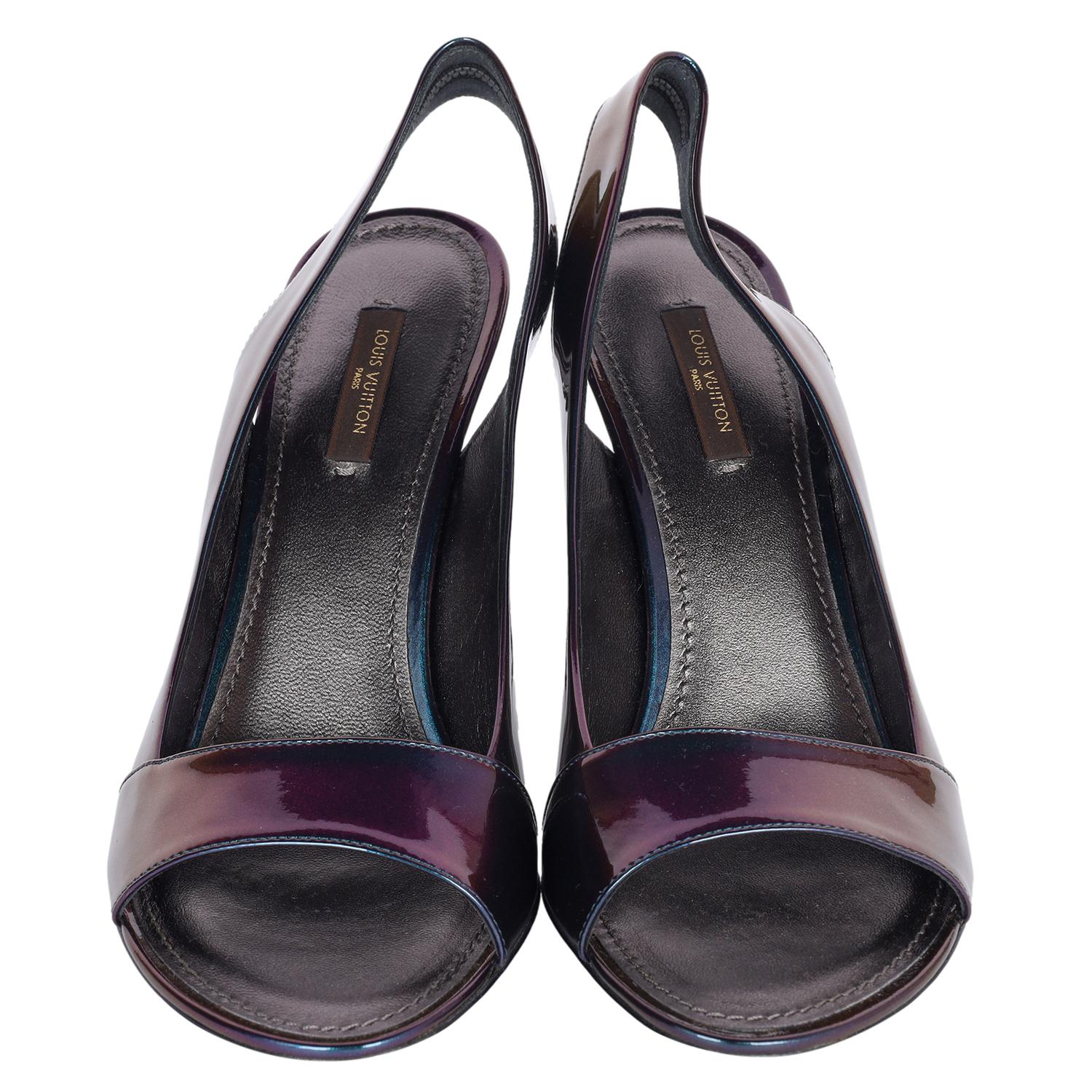 Authentic NEW Louis Vuitton Metallic Iridescent Patent Leather Slingback Sandals. 

Size 39 fits 8-8.5 US

Heel 3.5