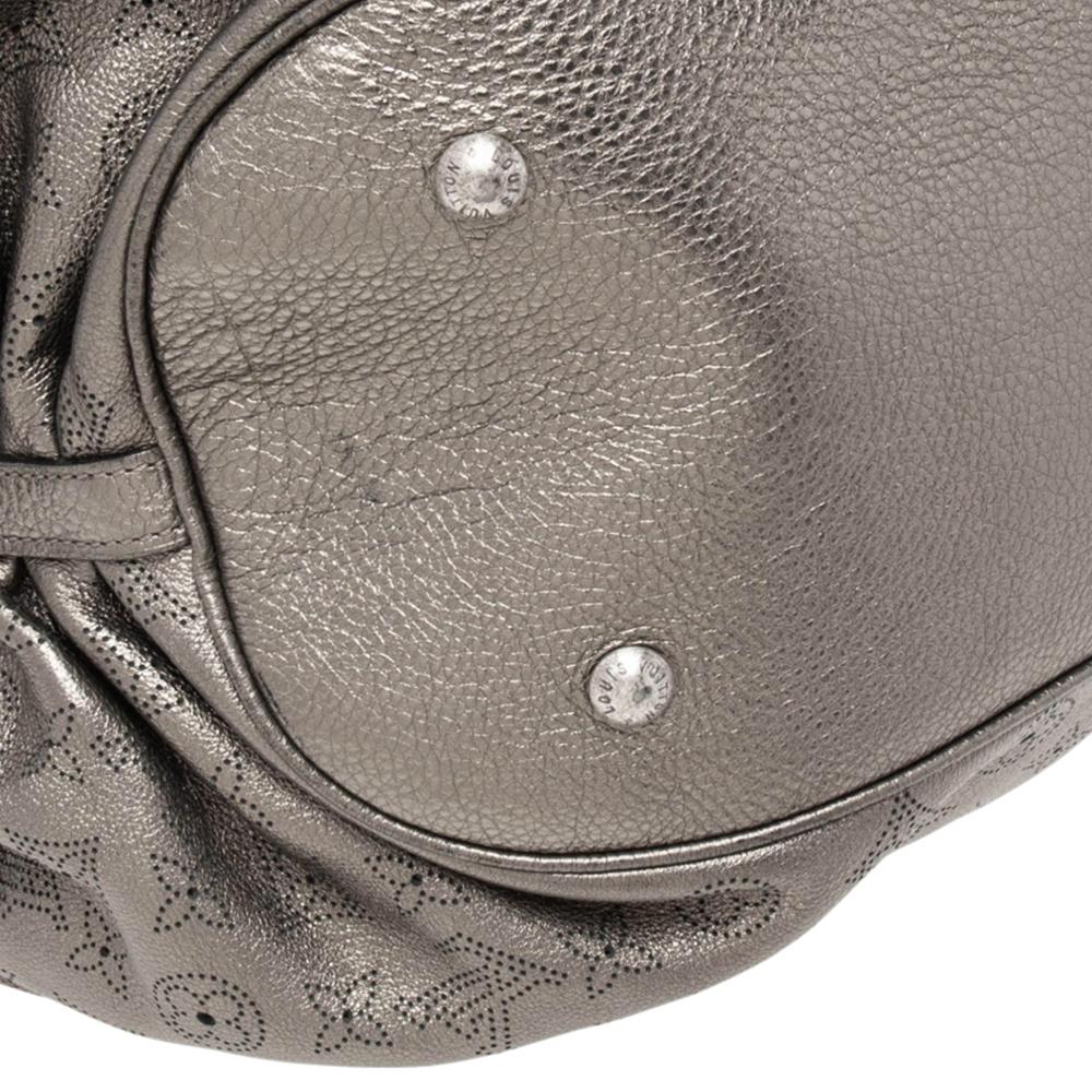 Louis Vuitton Metallic Monogram Mahina Leather Surya XL Bag 3