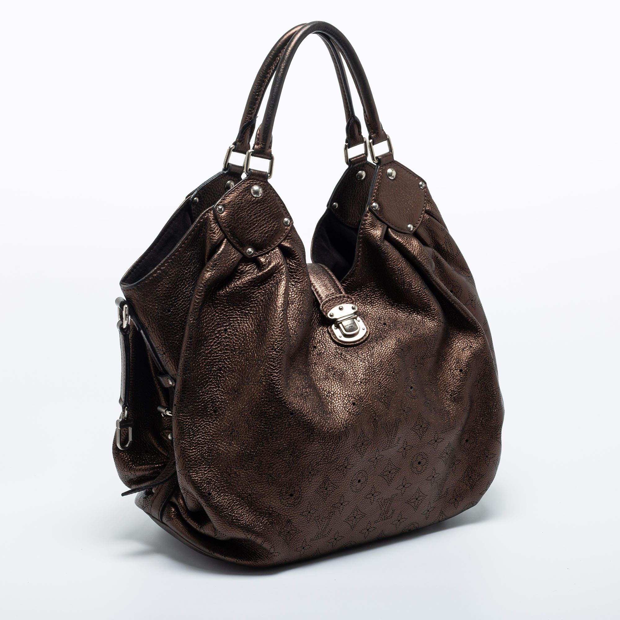 Women's Louis Vuitton Metallic Mordore Monogram Mahina Leather Surya XL Bag