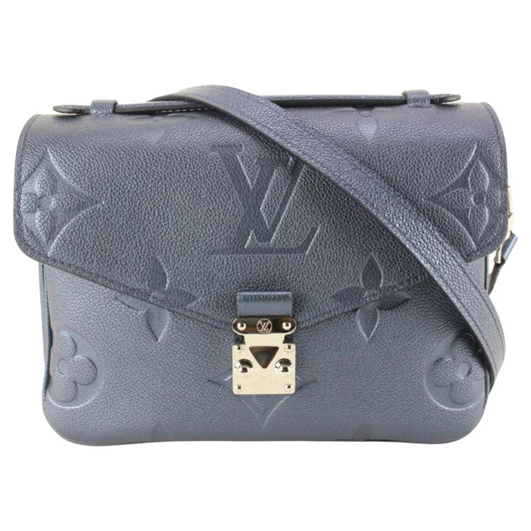 Louis Vuitton Pochette Metis - 23 For Sale on 1stDibs  pouchette metis,  pochette metis louis vuitton, lv pochette metis navy blue