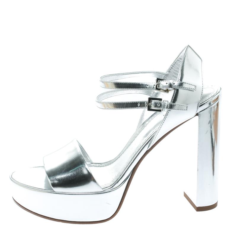 Women's Louis Vuitton Metallic Silver Patent Leather Showcase Platform Sandals Size 39