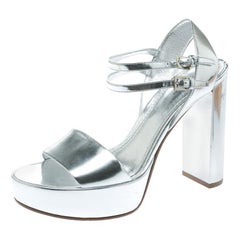 Louis Vuitton Metallic Silver Patent Leather Showcase Platform Sandals Size 39