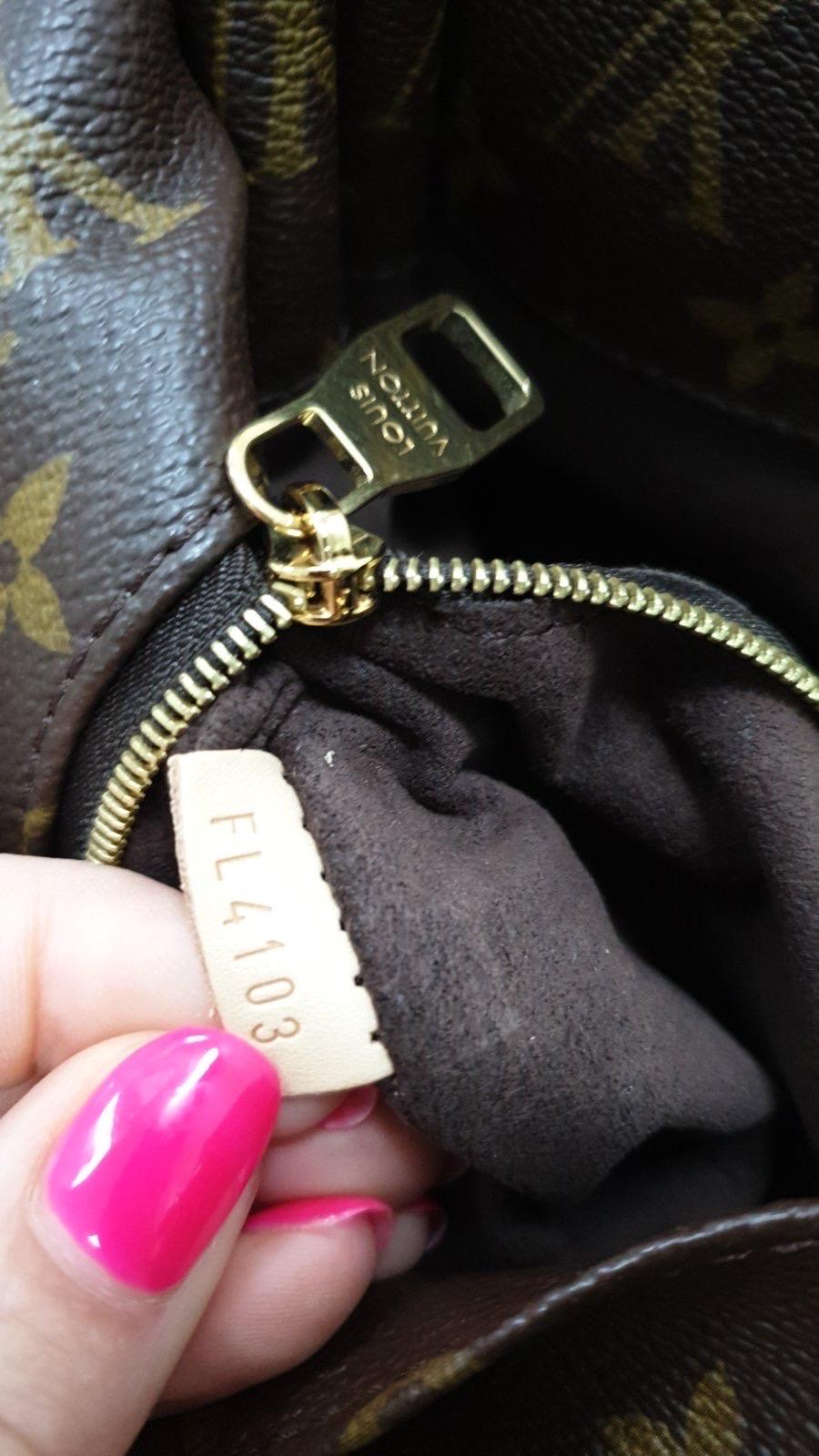 Louis Vuitton Métis Hobo Monogram Shoulder Bag 2