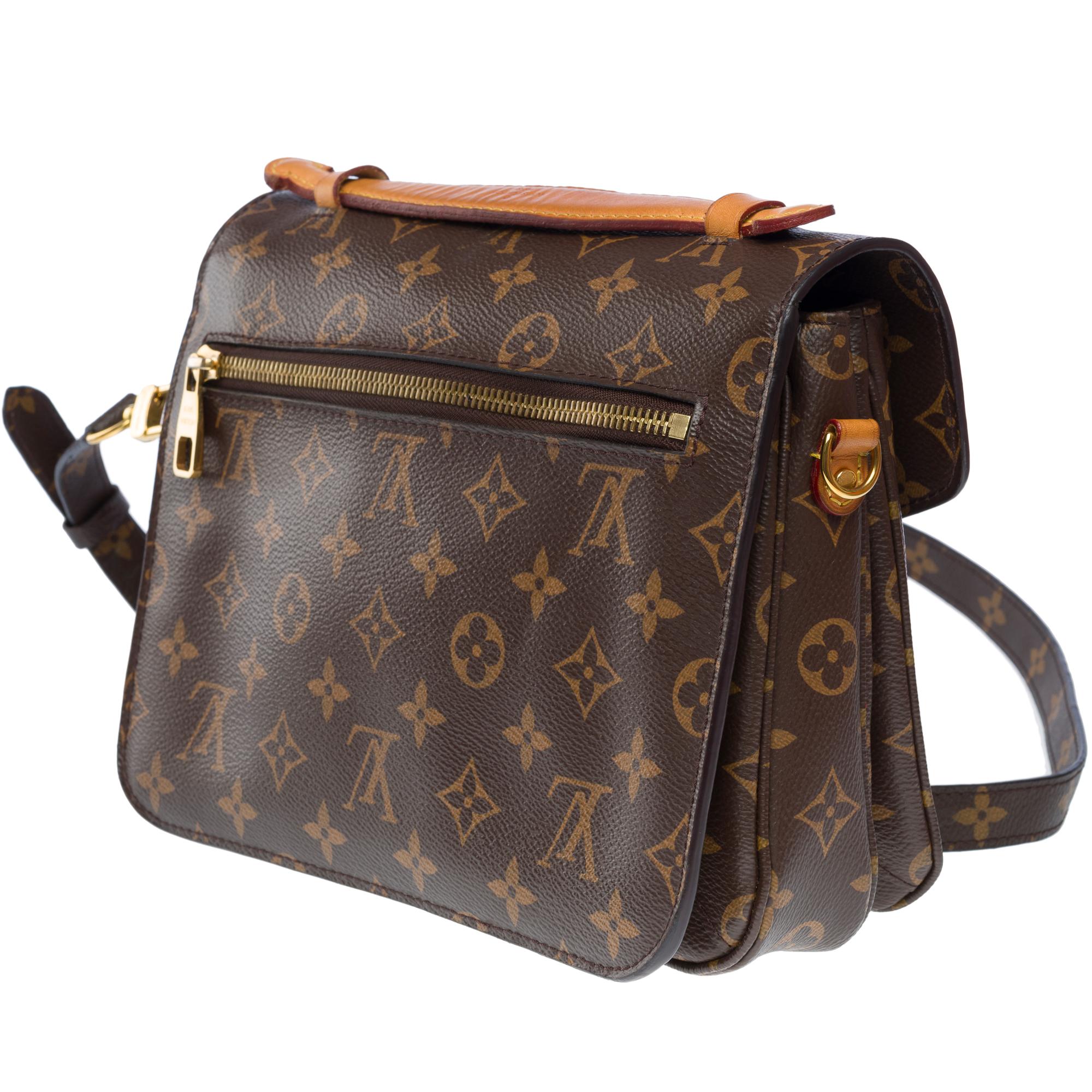 Louis Vuitton Metis shoulder bag in brown monogram coated canvas, GHW For Sale 1