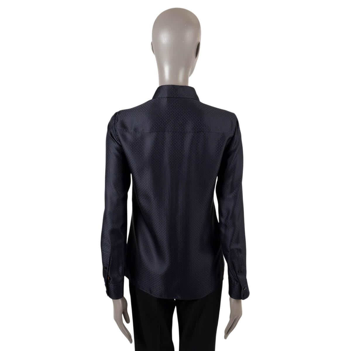 LOUIS VUITTON midnight blue silk 2020 MONOGRAM Button-Up Shirt 36 XS In New Condition For Sale In Zürich, CH
