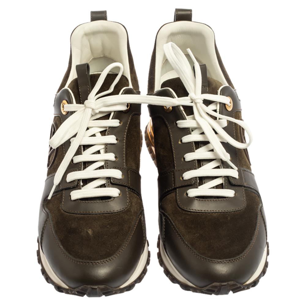 Made to provide comfort, these Run Away sneakers by Louis Vuitton are trendy and stylish. They've been crafted from leather as well as suede and designed with lace-up vamps, and the logo on the gold-tone counters. Wear them with your casual outfits
