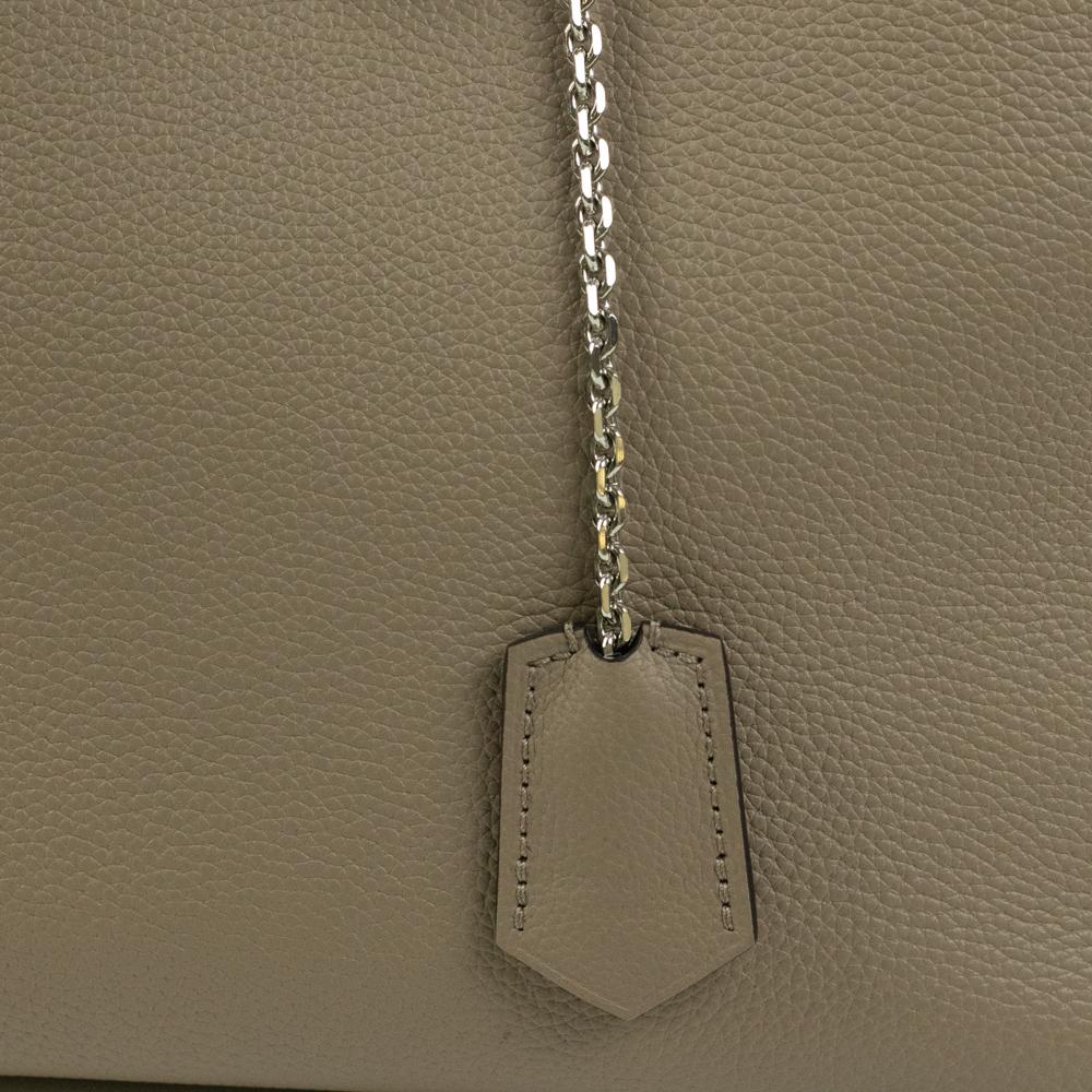 LOUIS VUITTON, Milla aus beigem Leder im Angebot 5