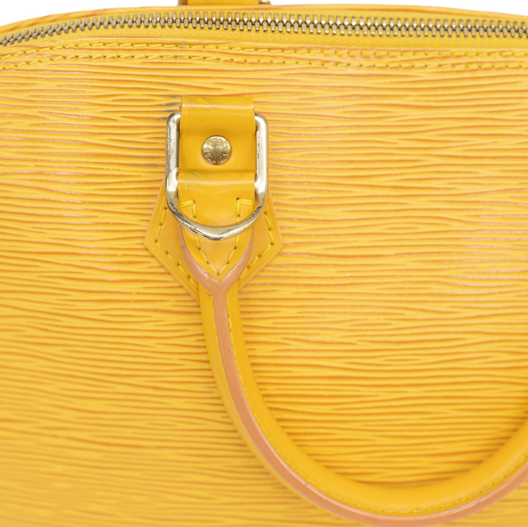 Sac à main à poignée Alma PM en cuir jaune Mimosa de Louis Vuitton, 1996. en vente 2