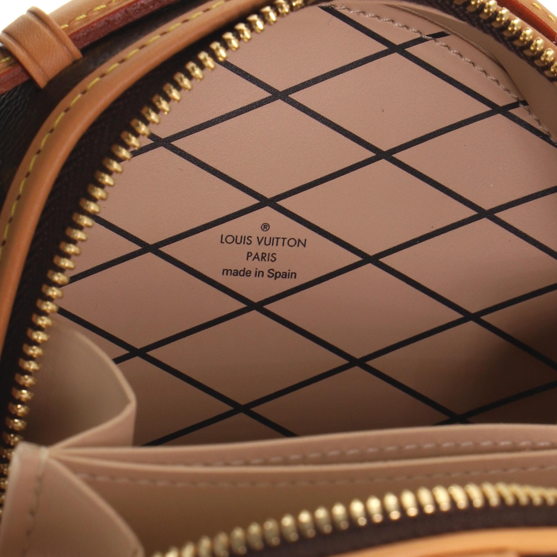 Louis Vuitton Mini Boite Chapeau Bag Monogram Canvas In Good Condition In NY, NY