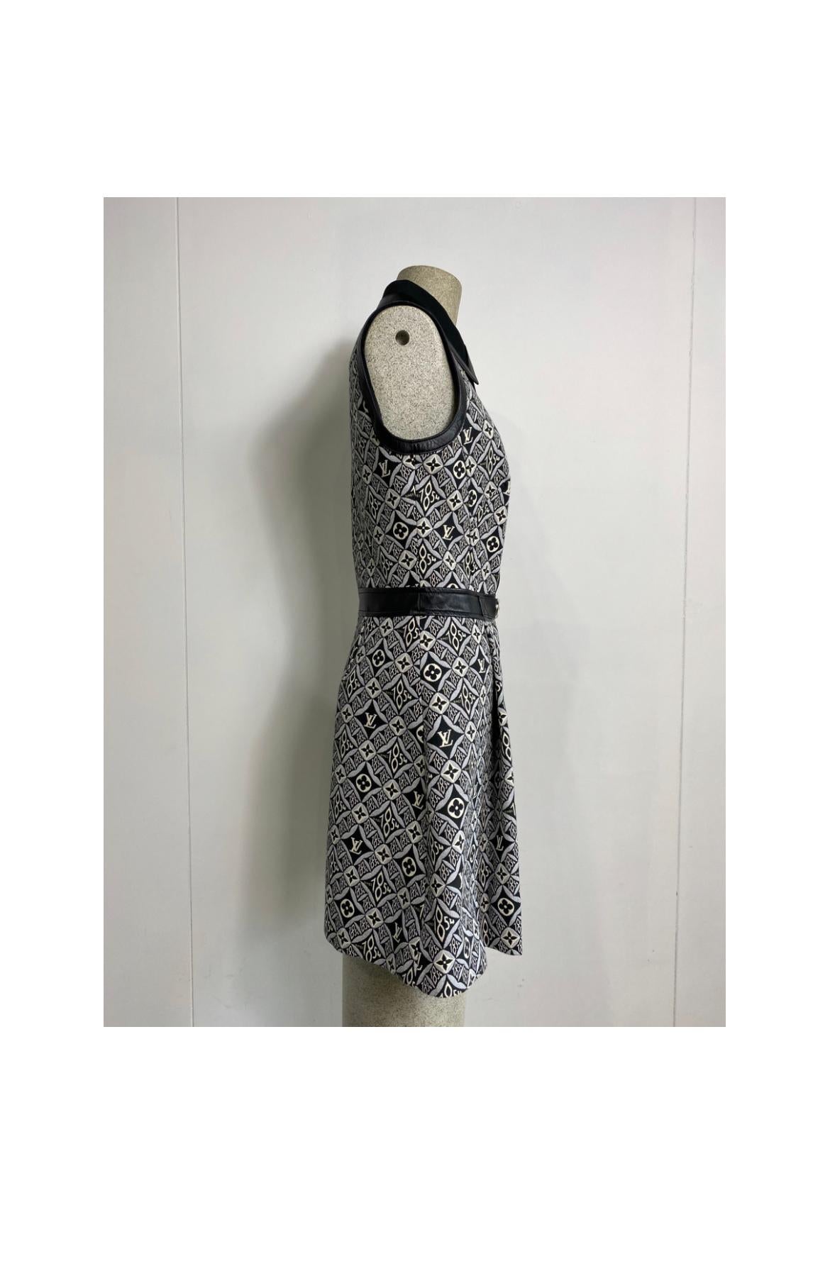 Louis Vuitton mini dress Since 1854 in jacquard. 2