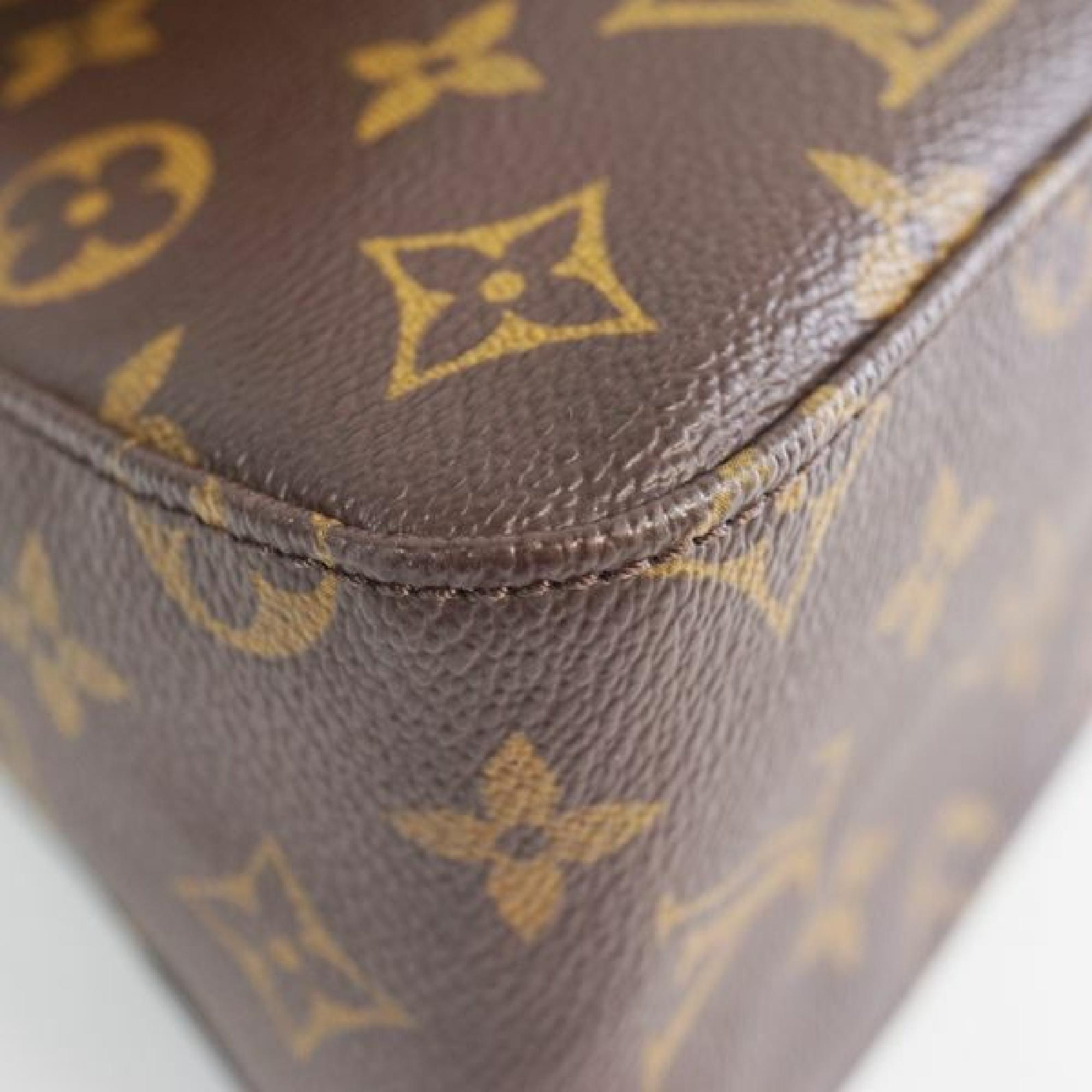 Black LOUIS VUITTON Mini Looping Womens shoulder bag M51147