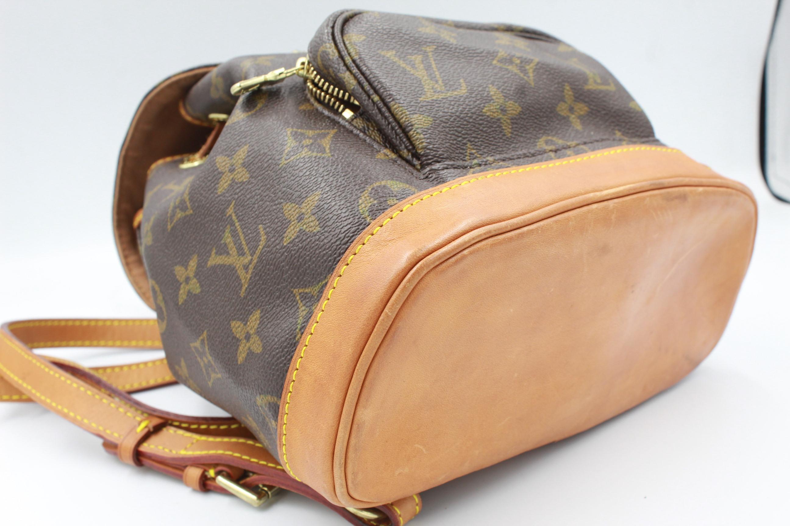 lv mini montsouris backpack