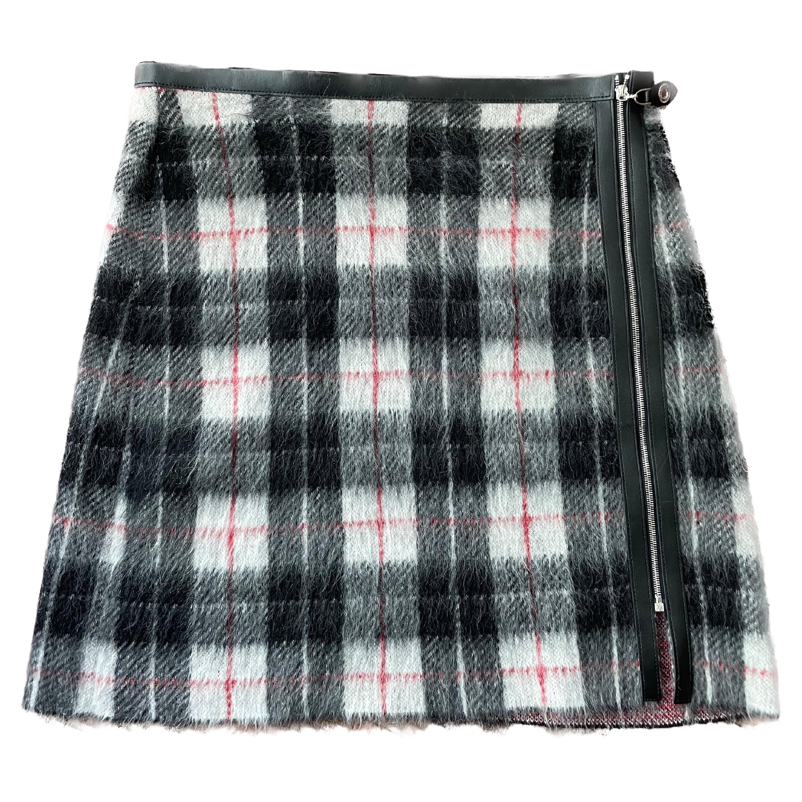 Louis Vuitton mini plaid mini skirt  For Sale