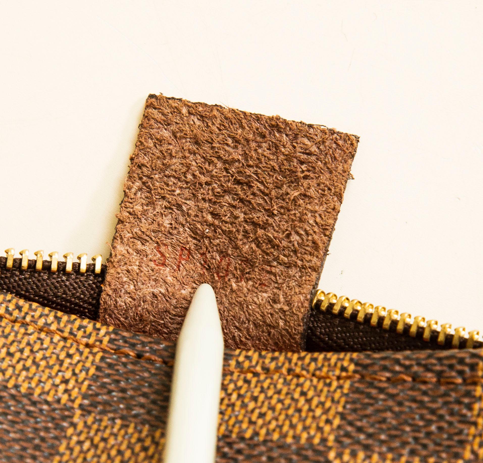 Louis Vuitton Mini Trousse Make Up Damier Ebene Vintage Handbag 9
