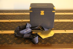 Louis Vuitton Mini Trunk Sculpture – Louis Vuitton Decorative Box VIP Gift