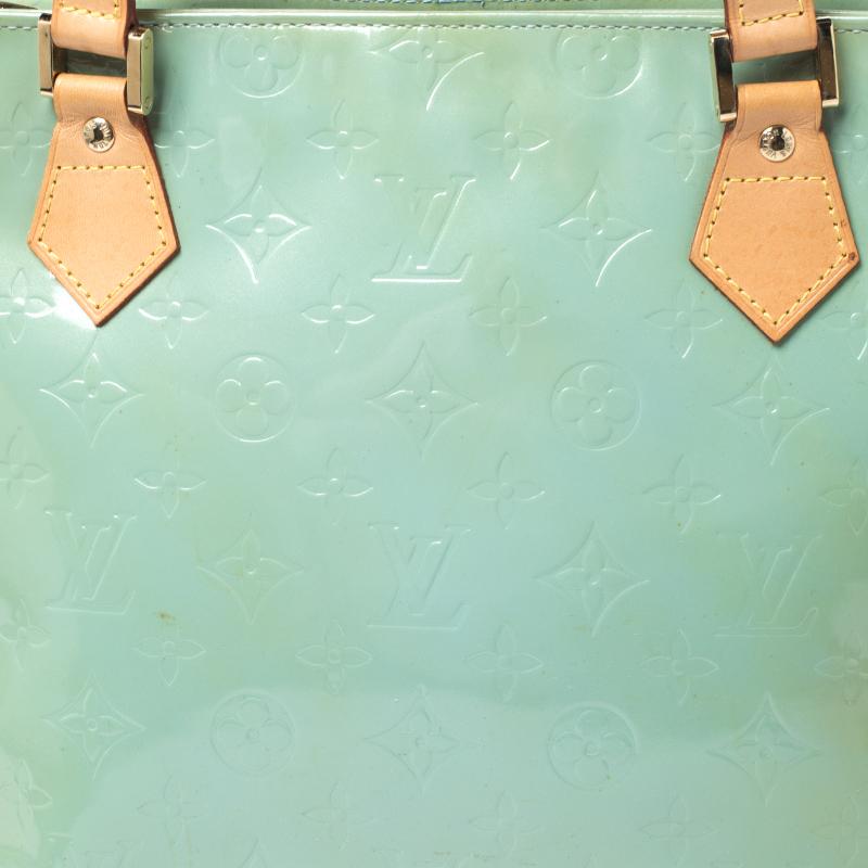 Louis Vuitton Mint Green Vernis Monogram Houston Bag In Fair Condition In Dubai, Al Qouz 2