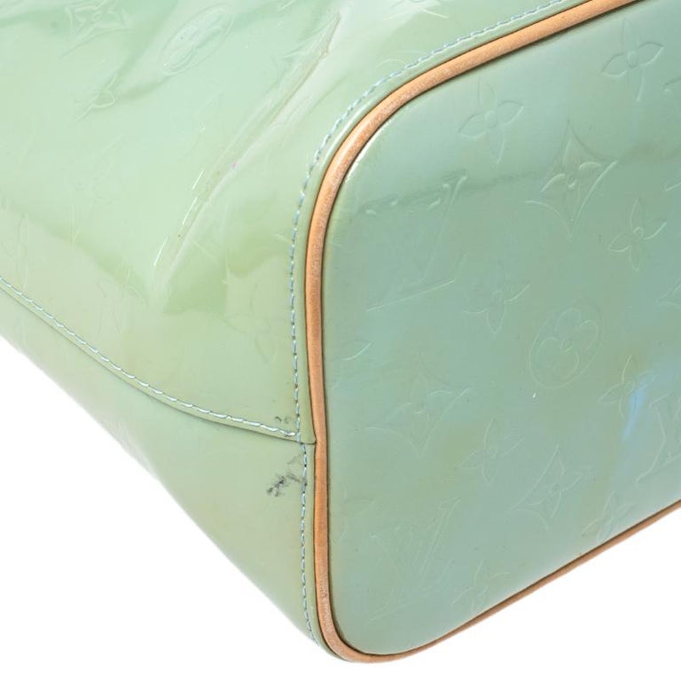 Louis Vuitton Mint Green Vernis Monogram Houston Bag For Sale at 1stdibs