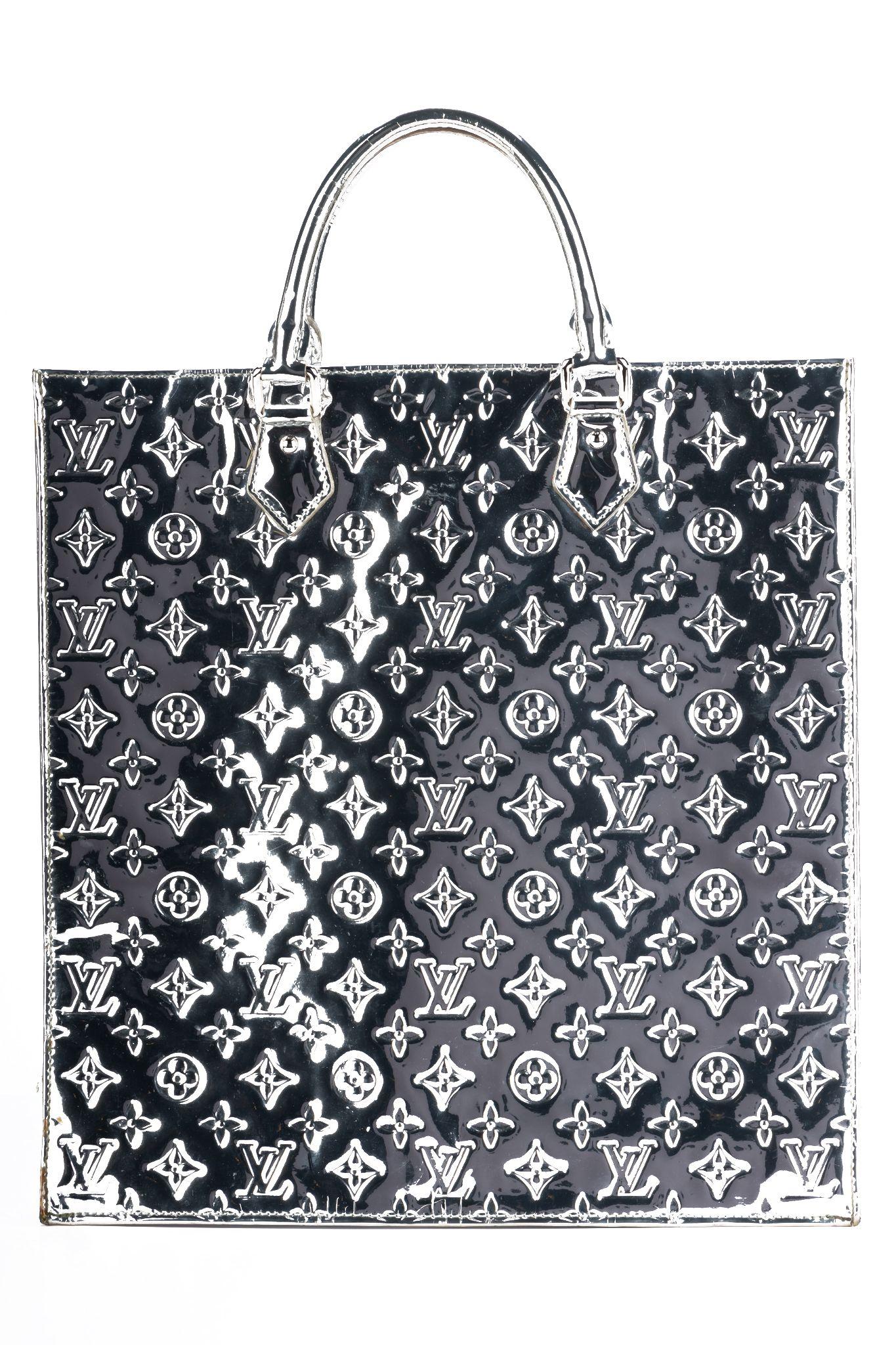 louis vuitton large tote