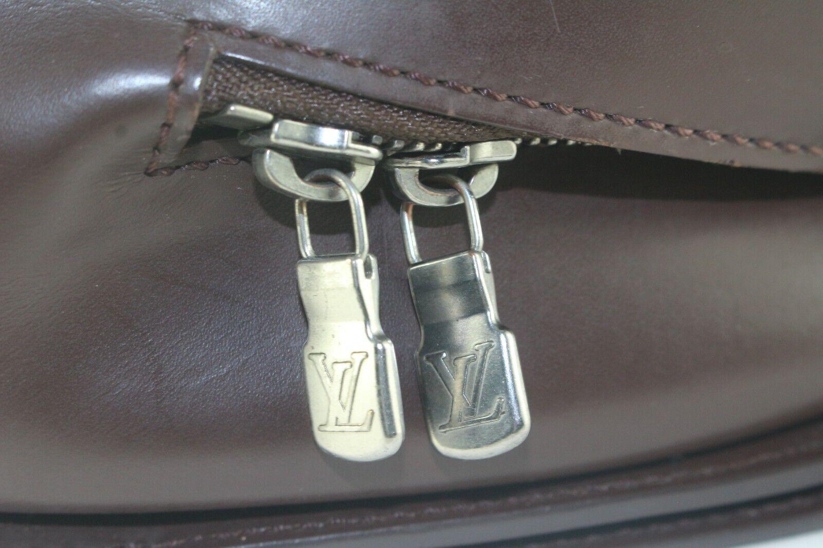 Louis Vuitton Moka Epi Leather Pont Neuf Dark Brown 5LV119K Pour femmes en vente