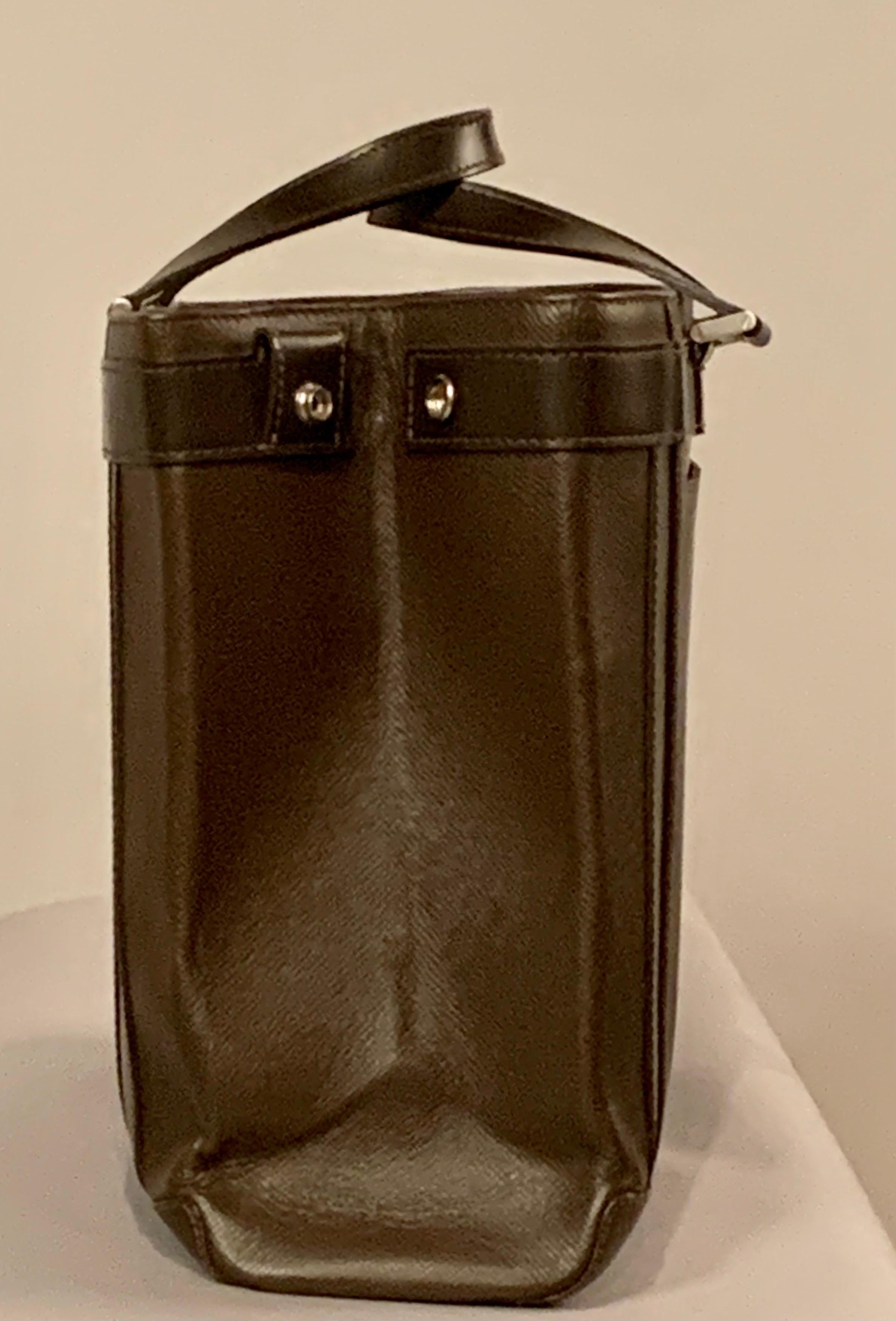 Women's or Men's Louis Vuitton Moka Taiga Leather Tote Bag