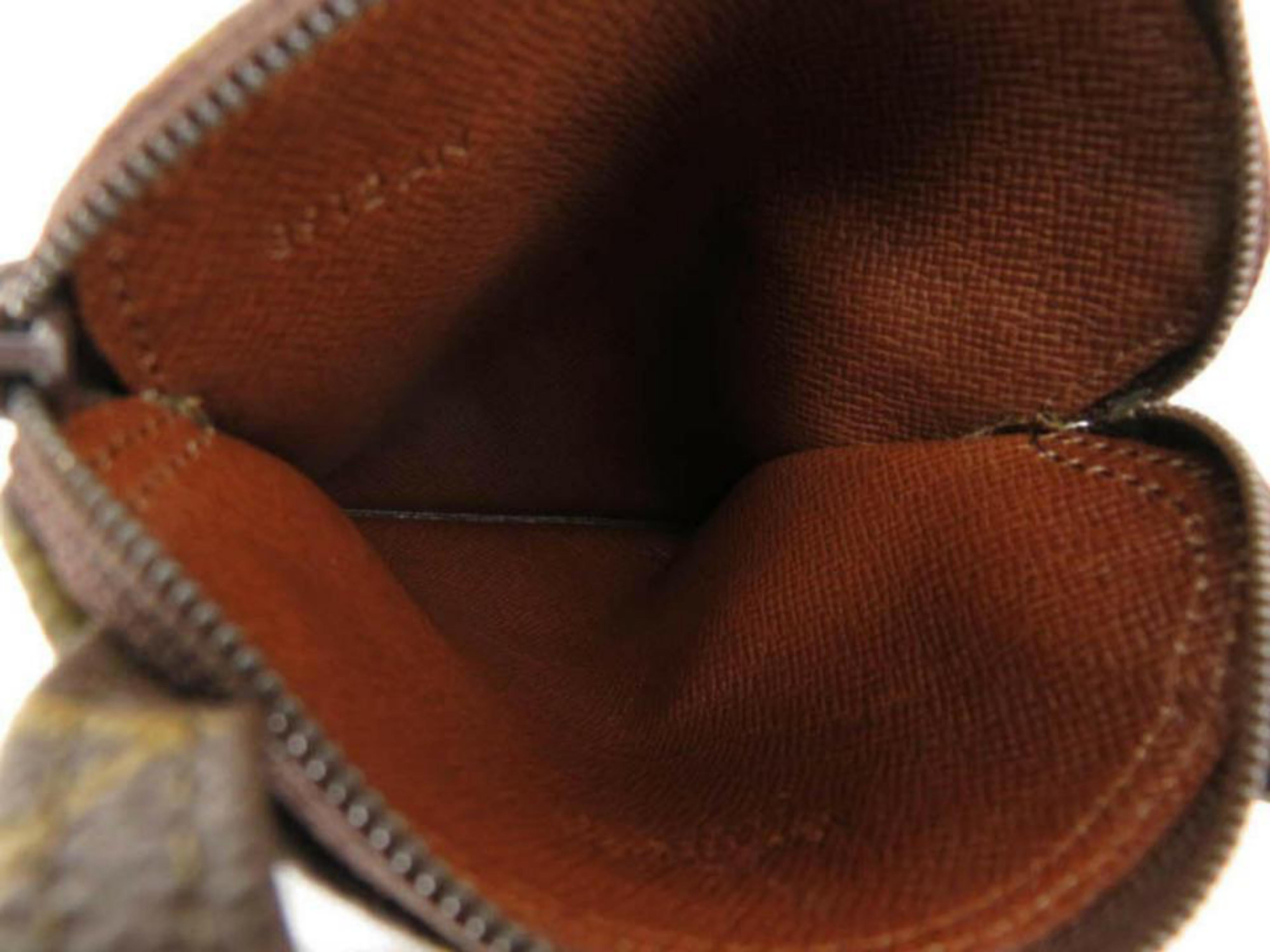 Louis Vuitton Monogam Secret Pouch 870008 Brown Coated Canvas Shoulder Bag In Excellent Condition For Sale In Forest Hills, NY